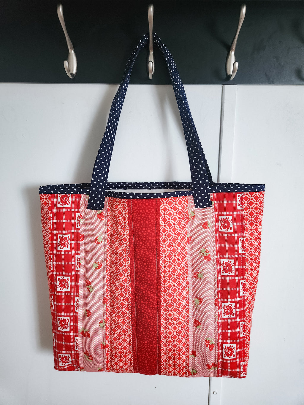 Flag Quilty Tote- Dots