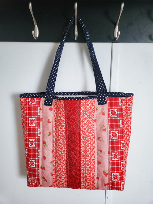 Flag Quilty Tote- Dots